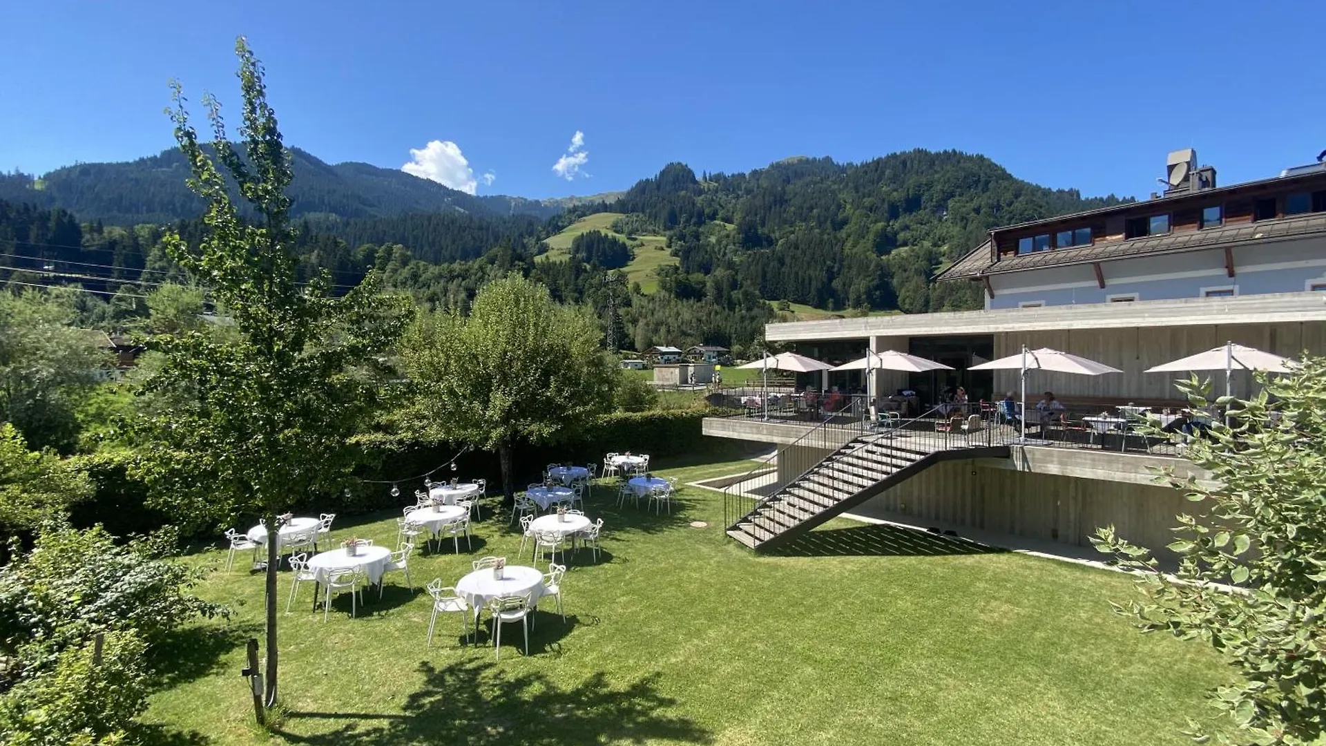 Nahe der Bichalm übernachten: 2 Familienhotels in Kitzbühel verglichen